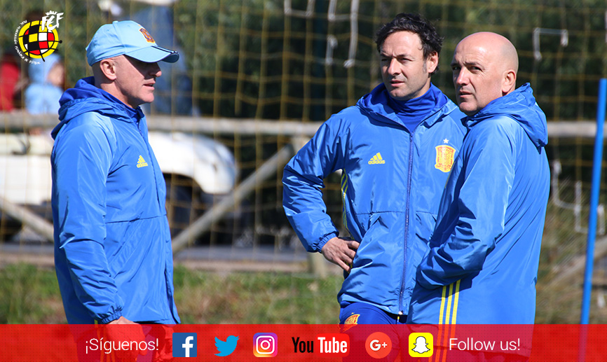 Convocatoria de la Selección Sub-15 para entrenamientos en Las Rozas