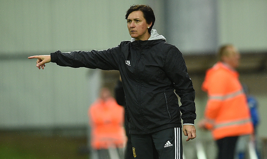 Toña Is en un momento de partido ante Finlandia