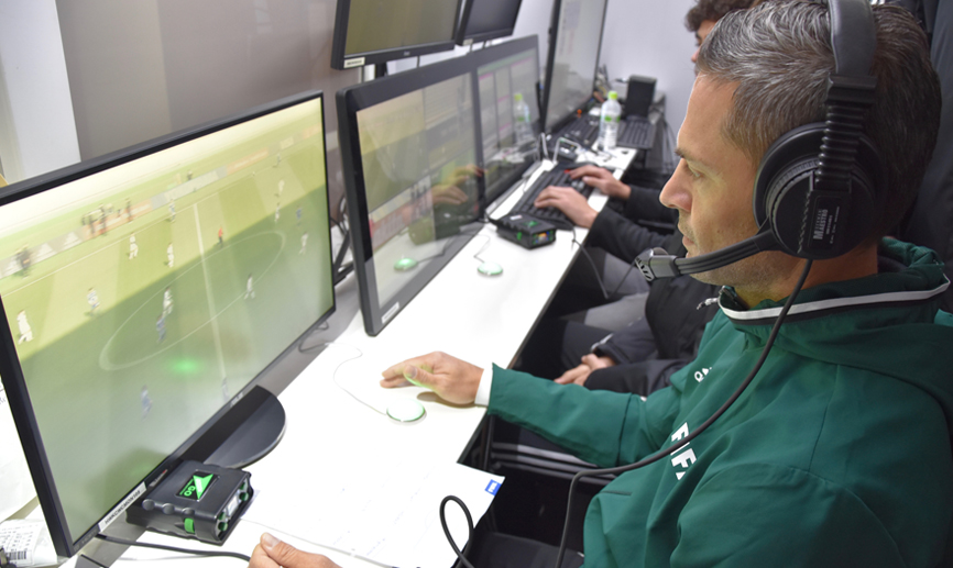 Los árbitros reciben formación en videoarbitraje