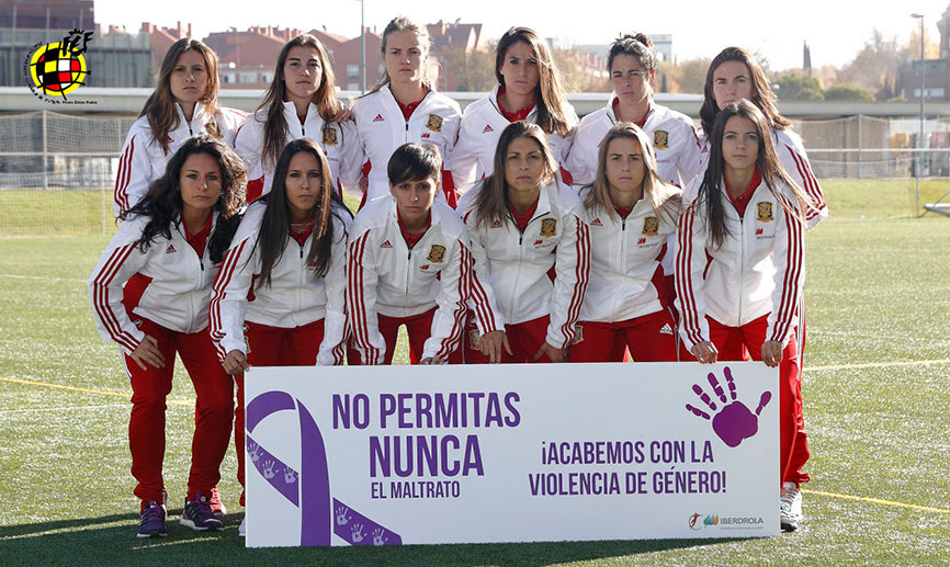 ¡Nuestras internacionales dicen NO a la violencia de genero!