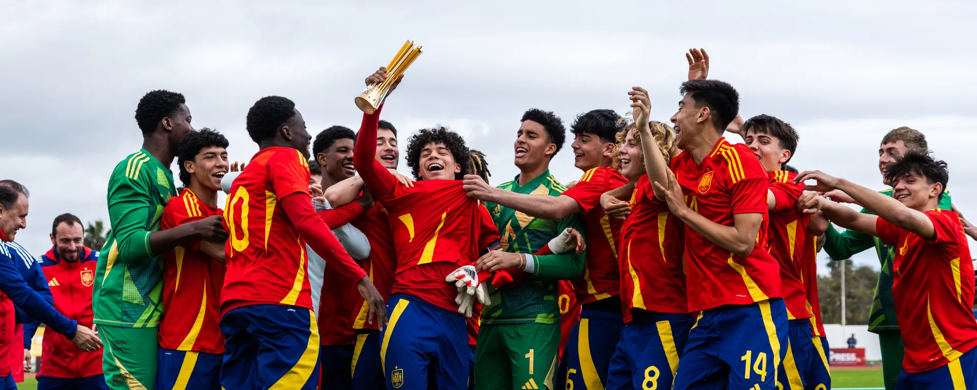La sub-17, campeona en El Algarve