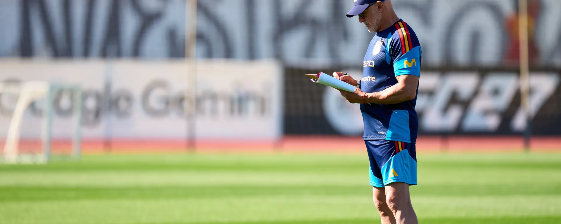 Luis de la Fuente en el entrenamiento