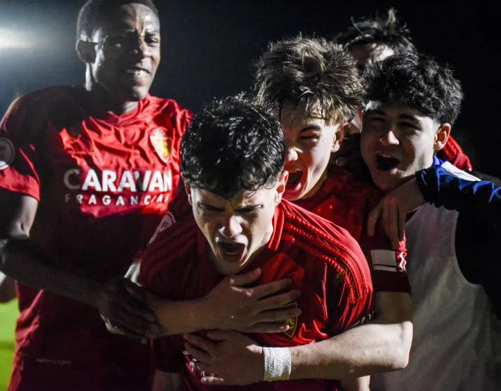 El Real Zaragoza peleará en la final por su primera Copa del Rey ...