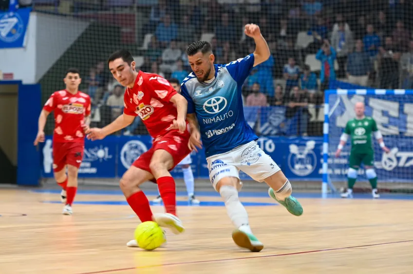 Comienza la batalla por el ascenso a Segunda División | www.rfef.es