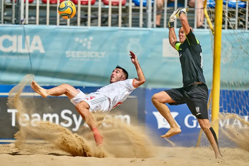La Selección Española fe Fútbol Playa, ante Ucrania.