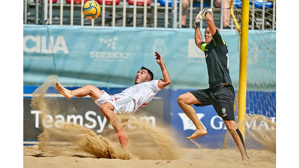 La Selección Española fe Fútbol Playa, ante Ucrania.
