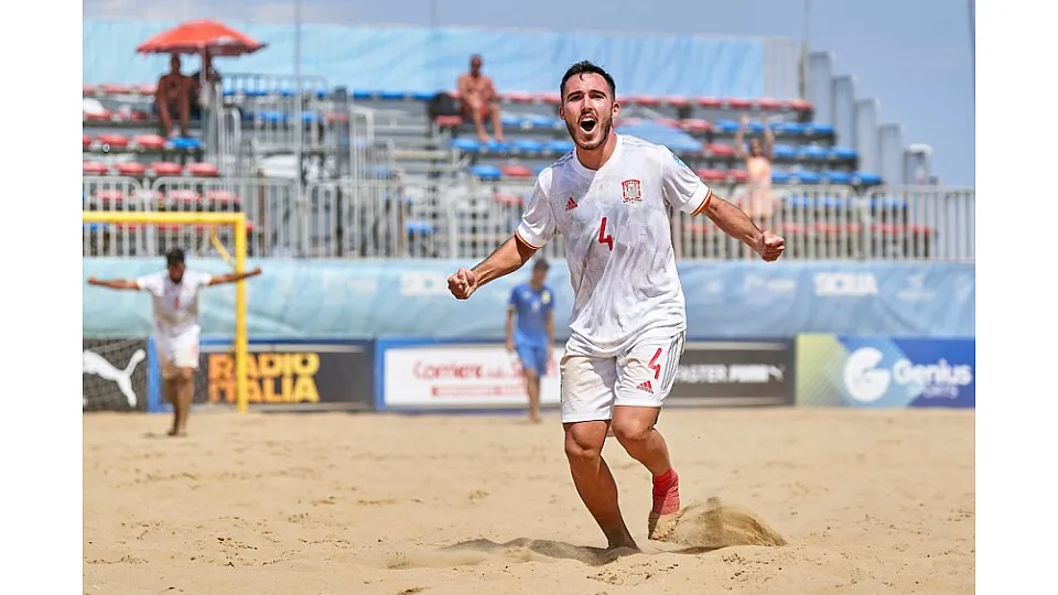 La Selección Española fe Fútbol Playa, ante Ucrania.