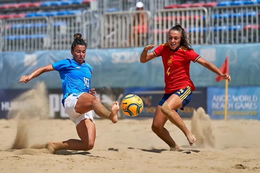 La Selección Española Femenina de Fútbol Playa.