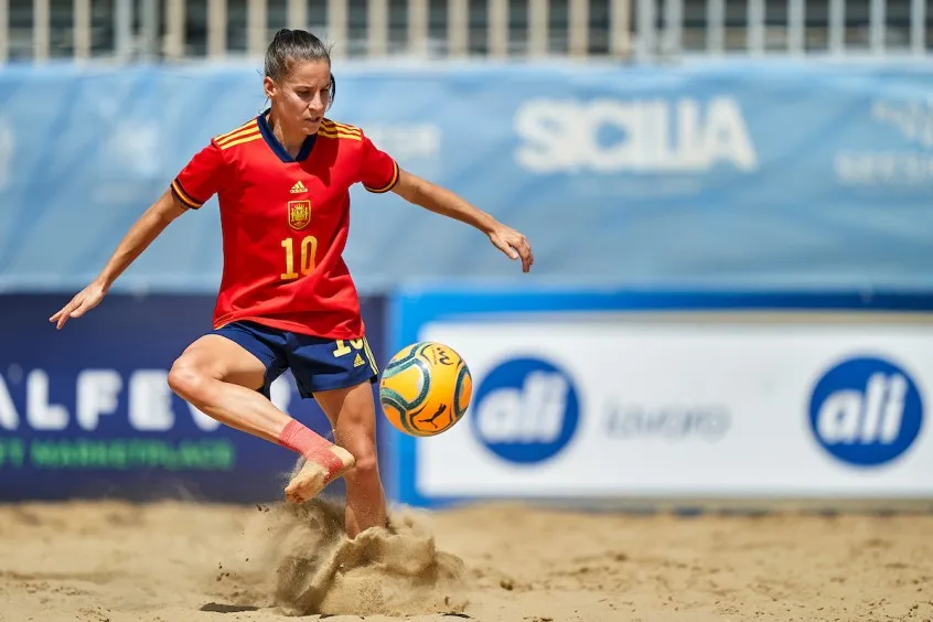La Selección Española Femenina de Fútbol Playa.