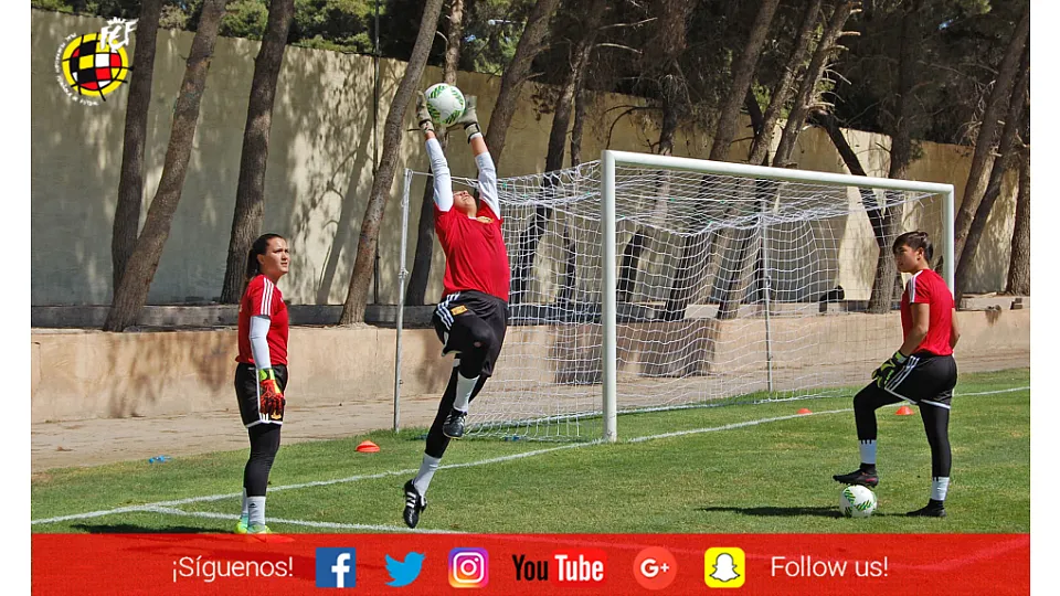 Entreno Sub-17 Femenina
