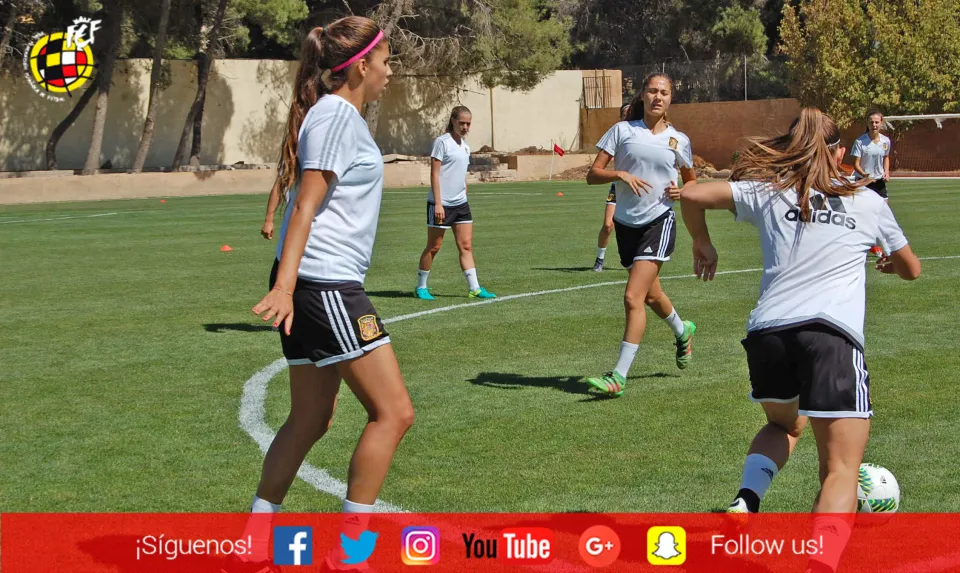 Entreno Sub-17 Femenina