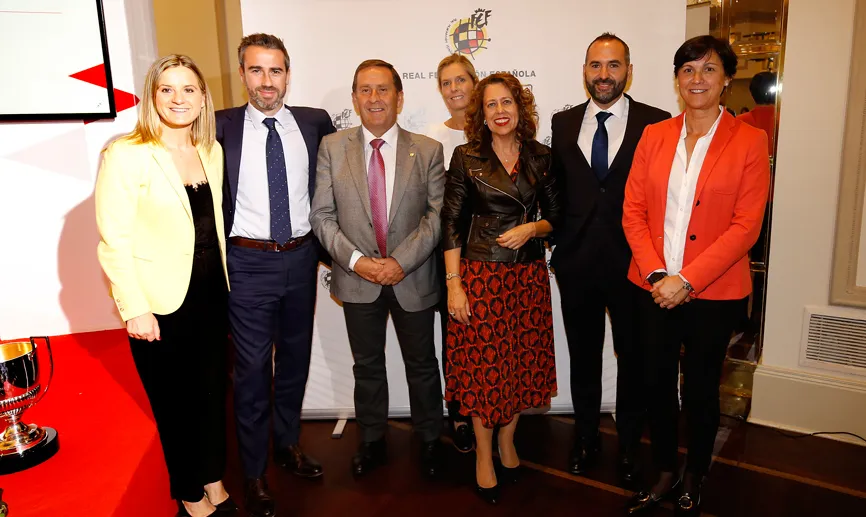 Marisa Villa, CTA, Jorge Vilda, Rafael del Amo, Lola Martelli, Ana Muñoz, Pedro López y Toña Is