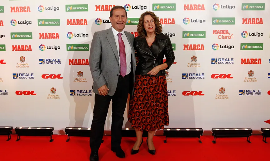 Rafael del Amo, Presidente Fútbol Femenino; Ana Muñoz, Vicepresidenta de Asuntos de Integridad de la RFEF