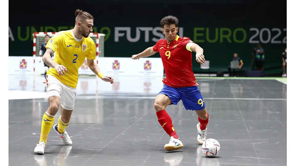 España venció a Rumanía por 9-0 en el debut en el Europeo Sub-19 de fútbol sala.