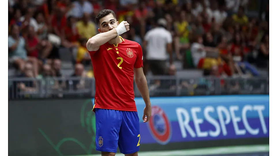 España venció a Rumanía por 9-0 en el debut en el Europeo Sub-19 de fútbol sala.