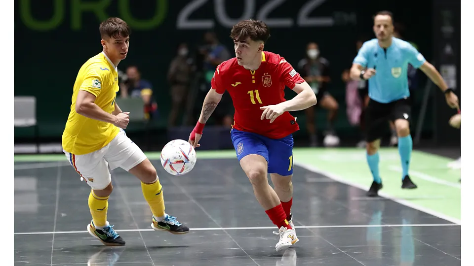 España venció a Rumanía por 9-0 en el debut en el Europeo Sub-19 de fútbol sala.
