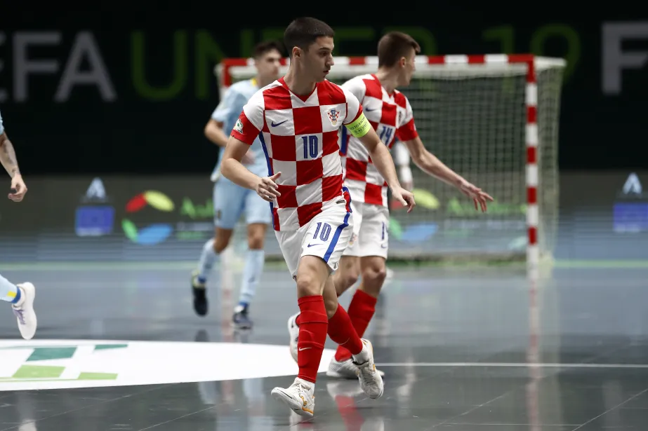 La Selección Española Sub-19 se impuso a Croacia por 1-11.