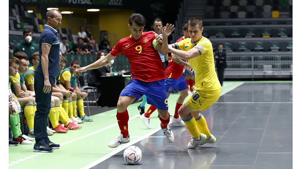 La Selección Española Sub-19 de Fútbol Sala, ante Ucrania.