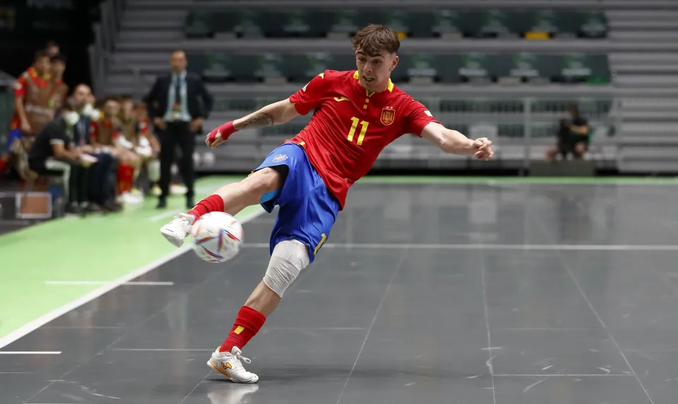 La Selección Española Sub-19 de Fútbol Sala, ante Ucrania.