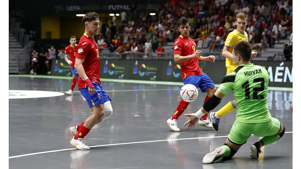 La Selección Española Sub-19 de Fútbol Sala, ante Ucrania.