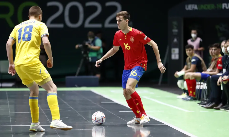 La Selección Española Sub-19 de Fútbol Sala, ante Ucrania.