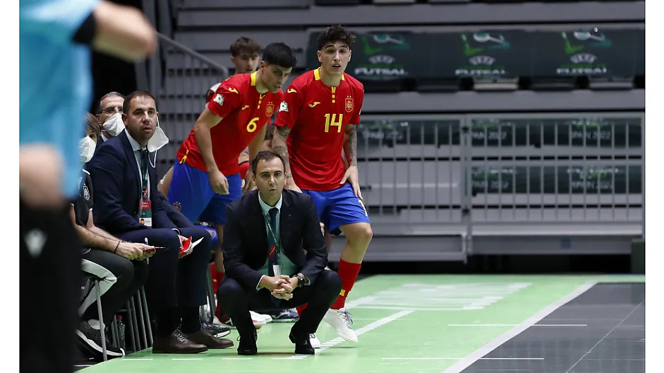 La Selección Española Sub-19 de fútbol sala, ante Polonia.