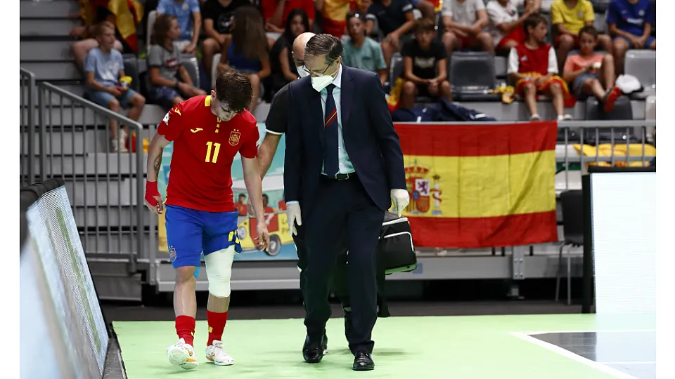 La Selección Española Sub-19 de fútbol sala, ante Polonia.