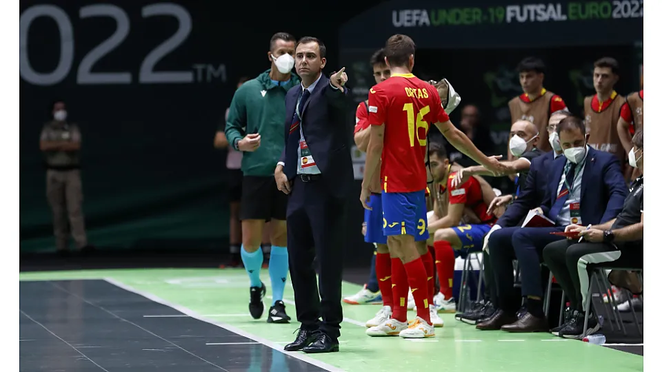 La Selección Española Sub-19 de fútbol sala, ante Polonia.