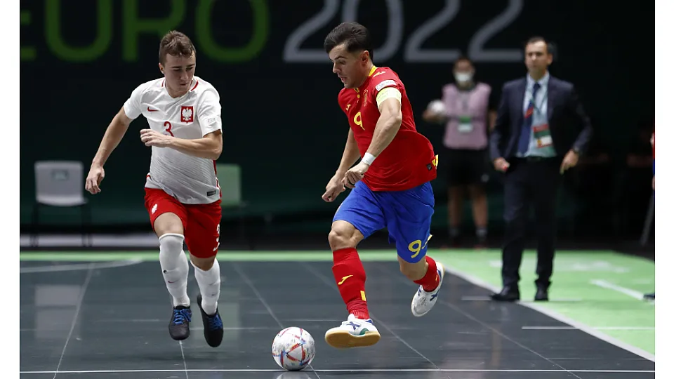 La Selección Española Sub-19 de fútbol sala, ante Polonia.