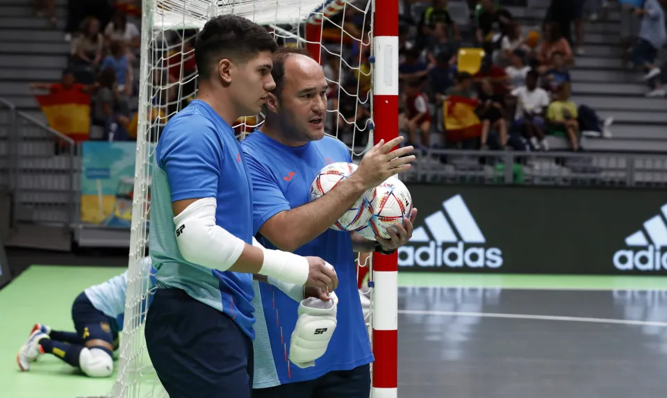 La Selección Española Sub-19 de fútbol sala, ante Polonia.