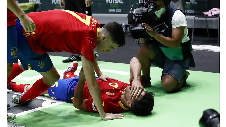La Selección Española Sub-19 de fútbol sala, ante Polonia.