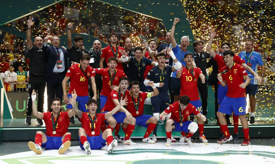 La Selección Española Sub-19 de fútbol sala, en la final del Europeo ante Portugal.