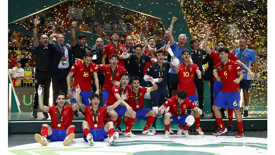 La Selección Española Sub-19 de fútbol sala, en la final del Europeo ante Portugal.