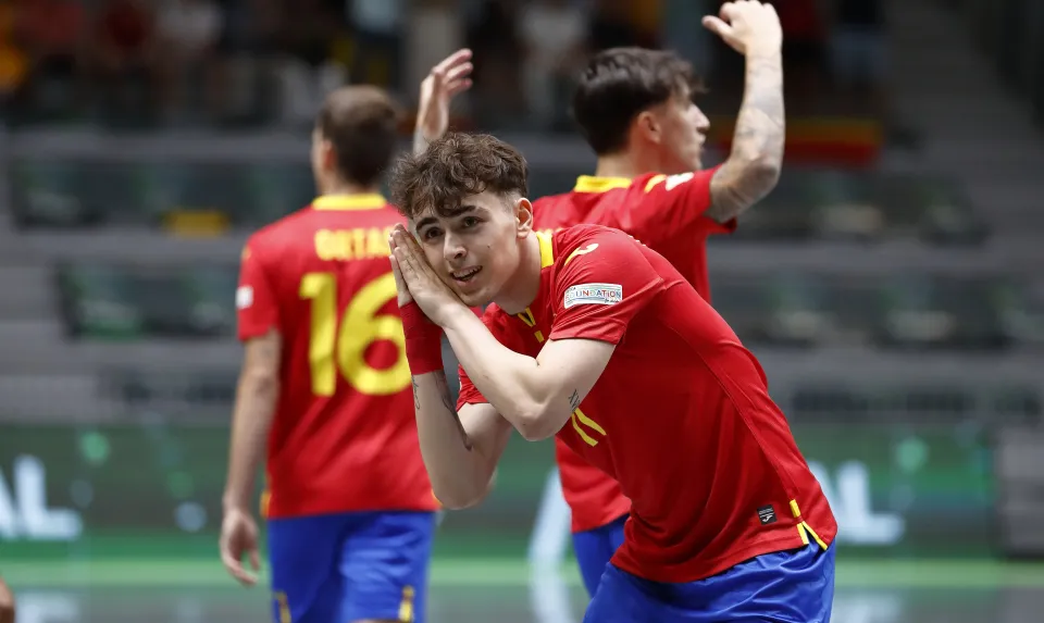 La Selección Española Sub-19 de fútbol sala, en la final del Europeo ante Portugal.