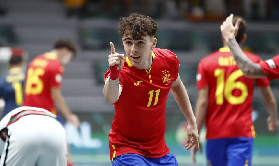 La Selección Española Sub-19 de fútbol sala, en la final del Europeo ante Portugal.