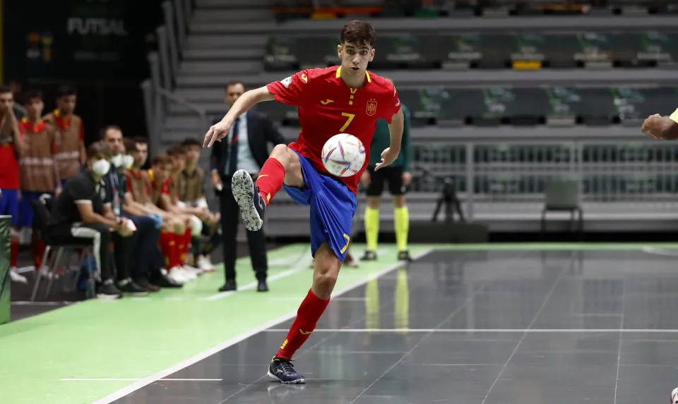 La Selección Española Sub-19 de fútbol sala, en la final del Europeo ante Portugal.