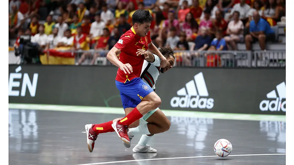 La Selección Española Sub-19 de fútbol sala, en la final del Europeo ante Portugal.