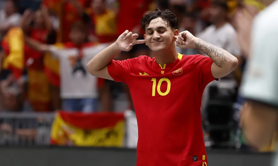 La Selección Española Sub-19 de fútbol sala, en la final del Europeo ante Portugal.