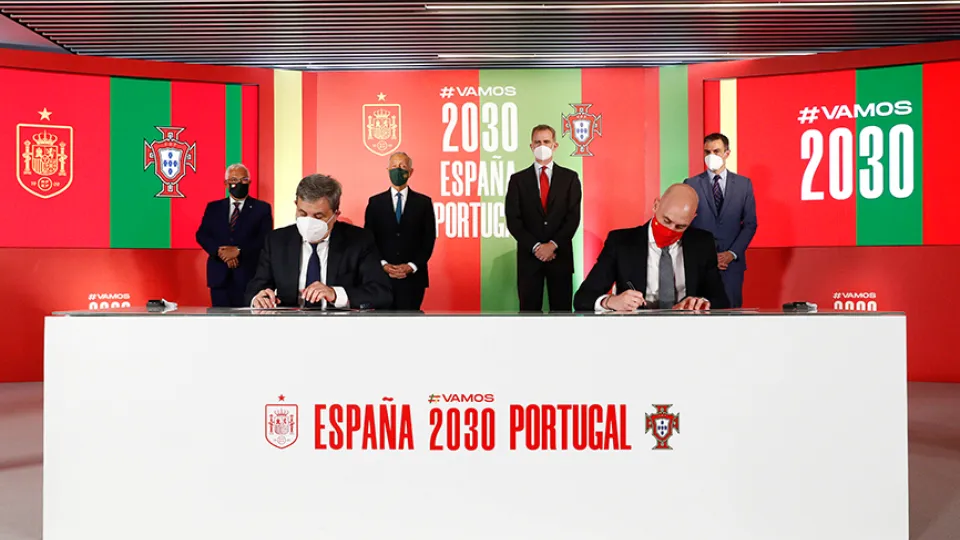 Firma del acuerdo para la candidatura conjunta de España y Portugal al Mundial 2030