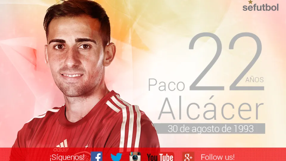 Paco Alcácer cumple 22 años