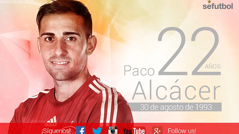 Paco Alcácer cumple 22 años