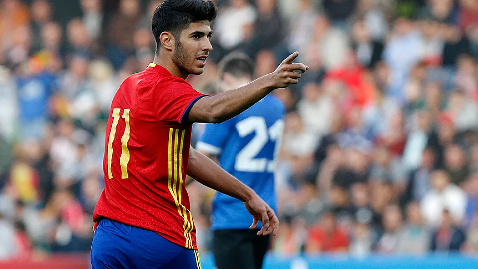 Marco Asensio celebra un gol con la Sub-21