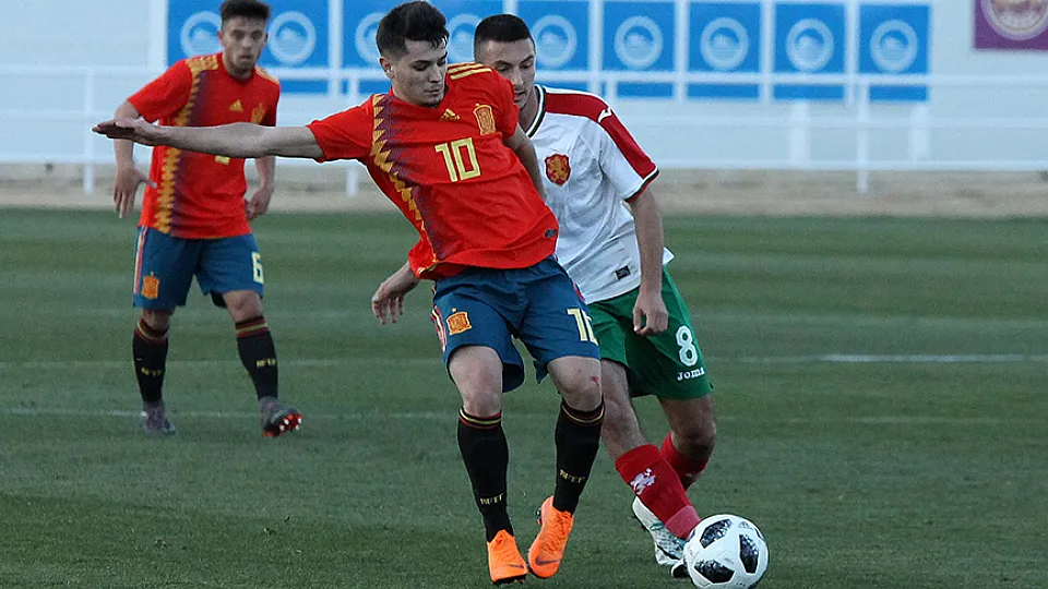 Brahim Díaz en un partido de la Ronda Élite