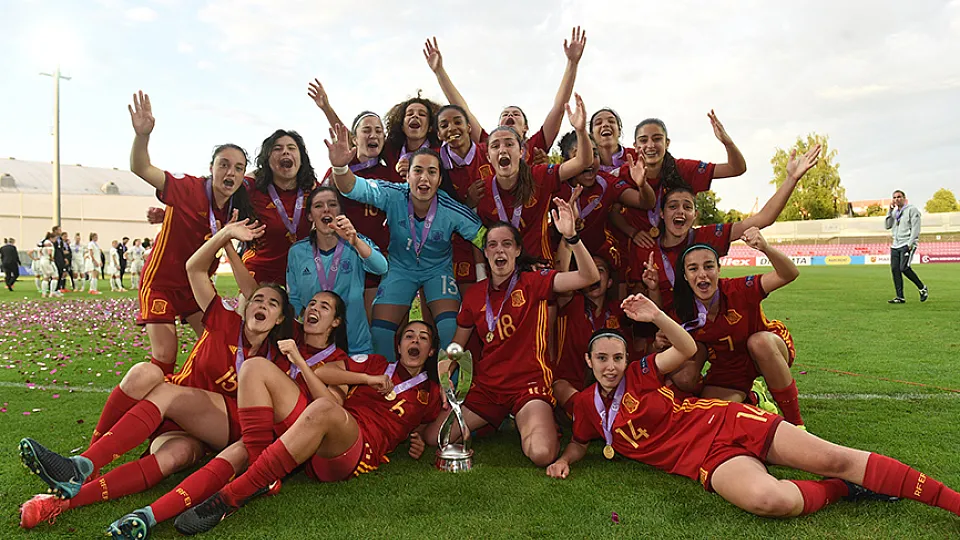 La Sub-17 celebra el título Europeo