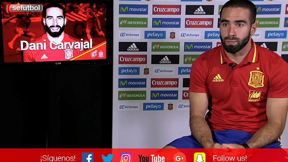 Dani Carvajal con Sefutbol