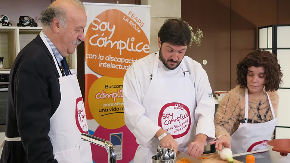 Vicente del Bosque durante la emisión de Degusta La Rioja del canal TVR