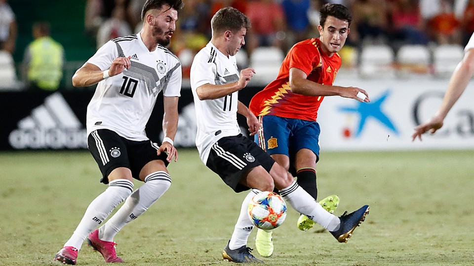 Momento del partido entre España y Alemania Sub-21 jugado en Córdoba