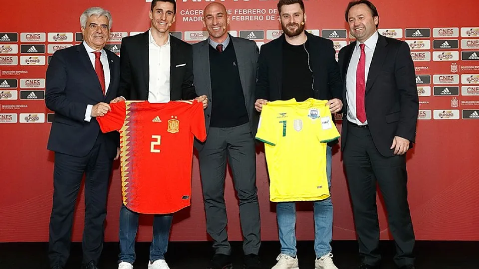Presentación del partido entre España y Brasil