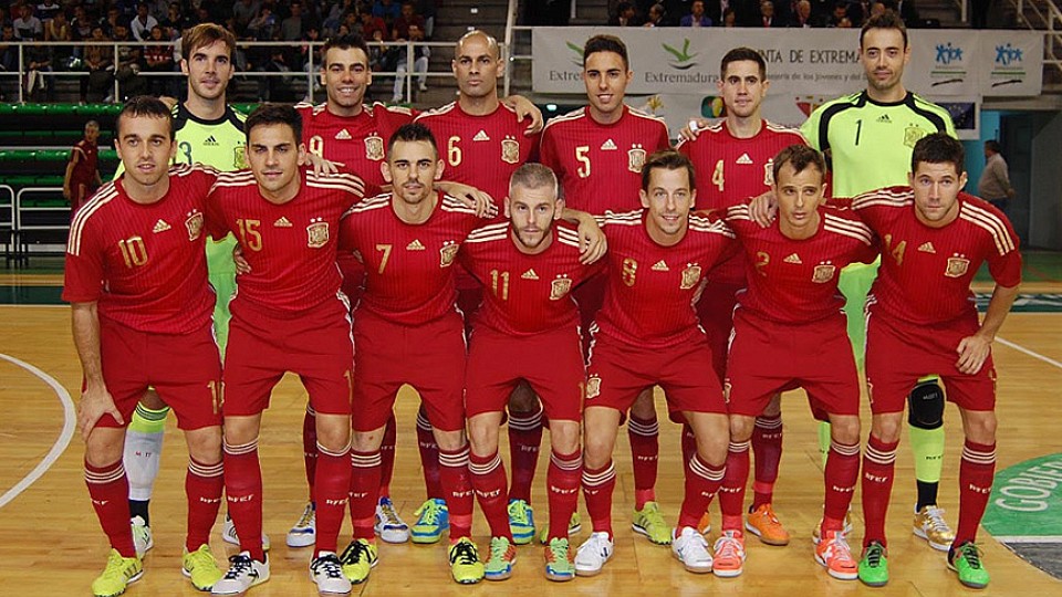 La Selección Española se impone 10-2 a Macedonia