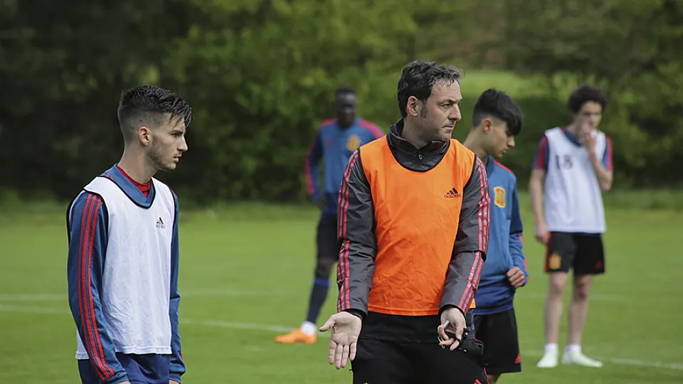 PREVIA | España buscará el pase a las semifinales de la Eurocopa sub-17